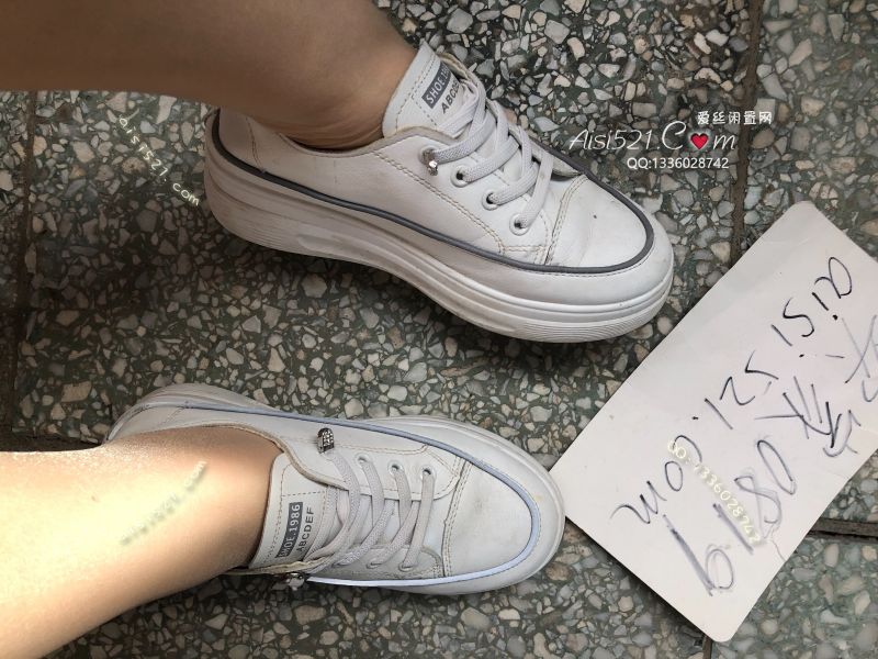 原味女鞋|鞋类,休闲平底,致命臭鞋子预定三到五天