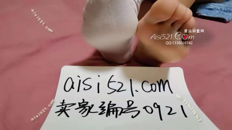 原味丝袜|袜类,臭棉袜,贱狗，现穿棉袜三天的棉袜喜欢吗？超级酸臭的那种