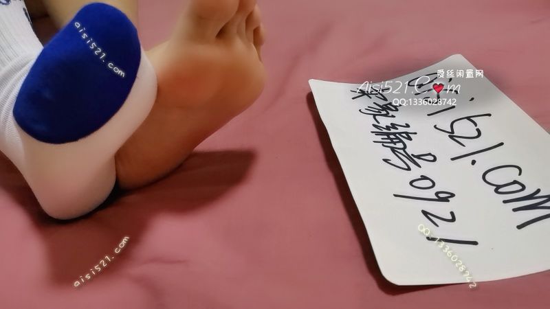 原味丝袜|袜类,臭棉袜,贱狗，现穿三天的棉袜喜欢吗？超级酸臭的那种