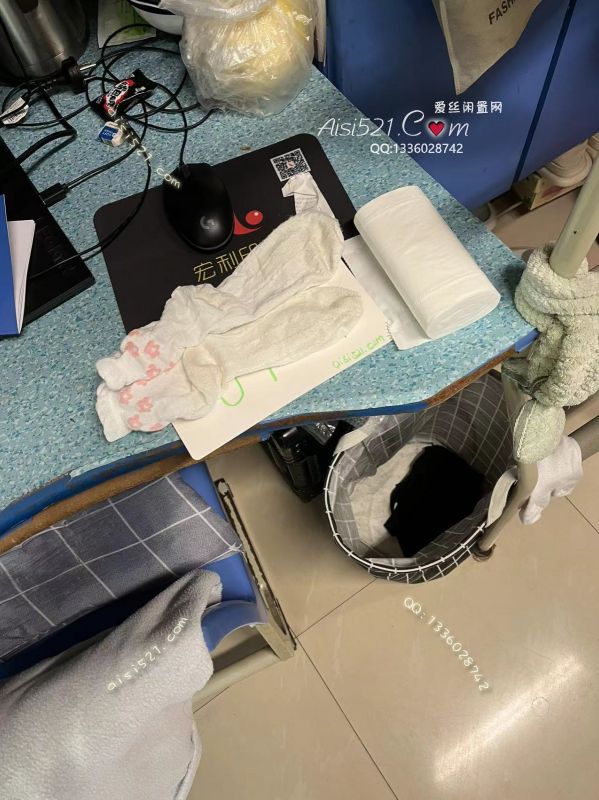 幼教专业的小姐姐穿了一周的可爱棉袜原味盲盒原味盲盒