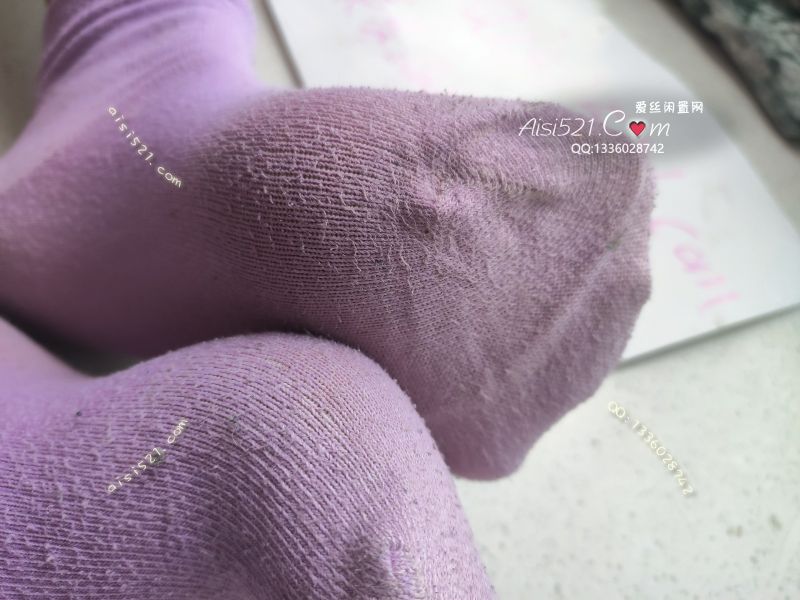 原味丝袜|袜类,臭棉袜,已经发硬的臭棉袜 糖果色 臭死了 隔着屏幕都能闻到味